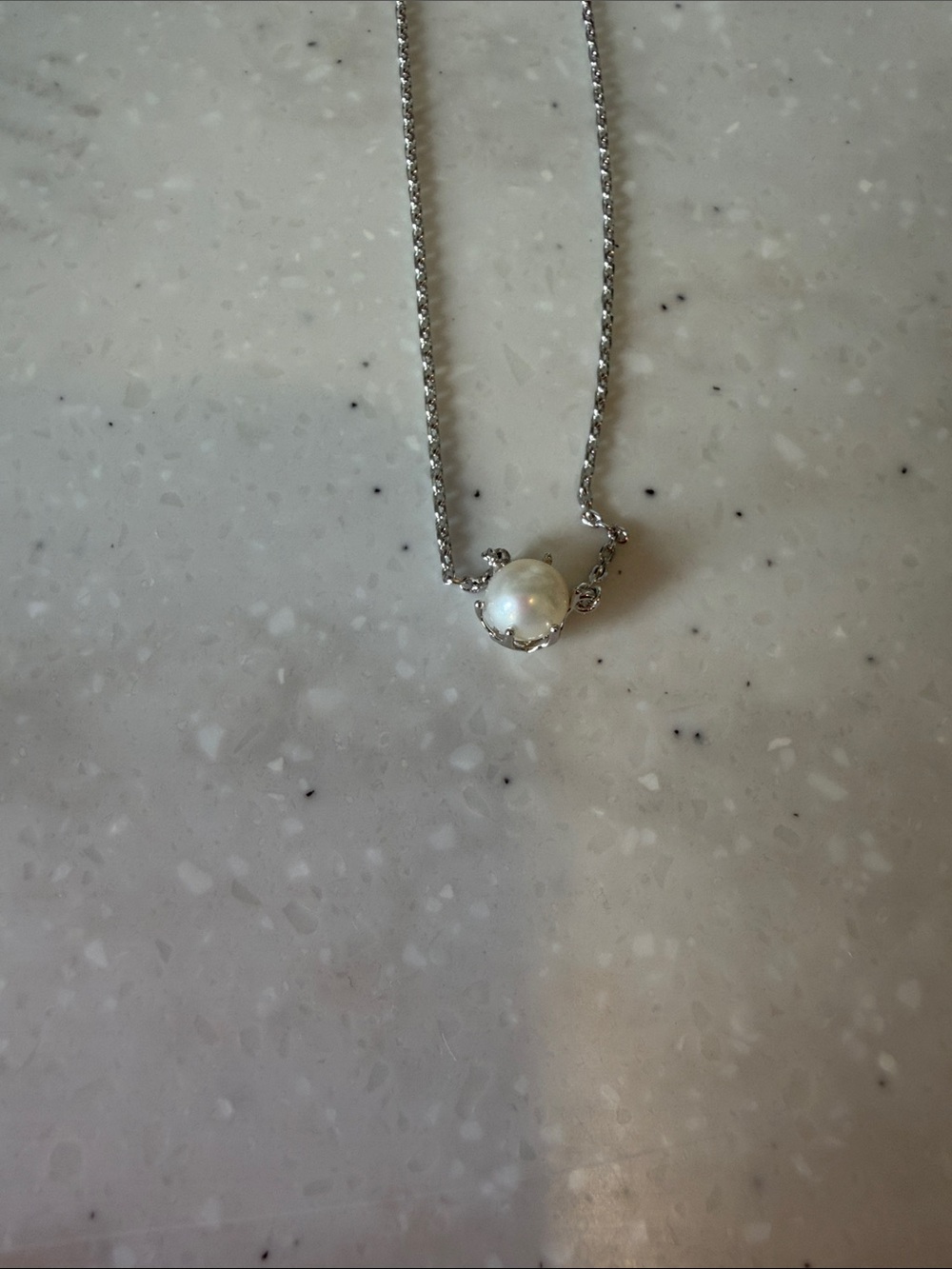 Kendra Scott Classic White Pearl Pendant Necklace - Women Jewelry